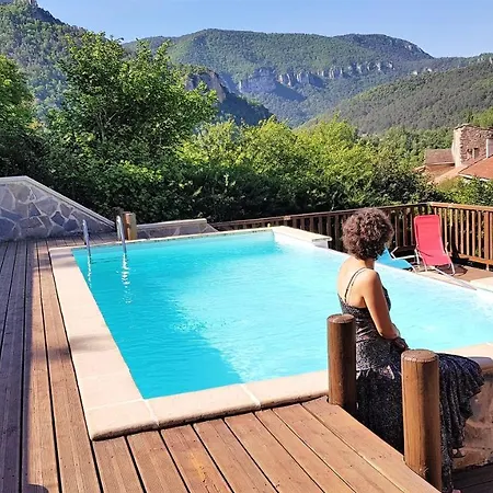 Les Gargouilles - Piscine A Debordement Avec Vue Exceptionnelle - Gorges Du Tarn - Millau 住宿加早餐酒店 3*