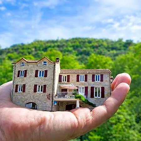 Bed & Breakfast Les Gargouilles - Piscine A Debordement Avec Vue Exceptionnelle - Gorges Du Tarn - Millau Boyne