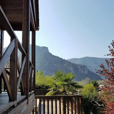 Couette-café Les Gargouilles - Piscine à Débordement Avec Vue Exceptionnelle - Gorges Du Tarn Boyne